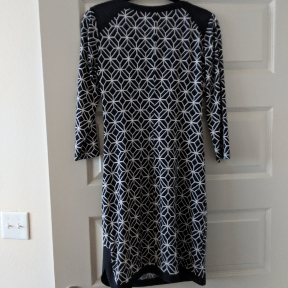 Adorable gathered waist Donna Morgan jersey dress - Picture 6 of 8